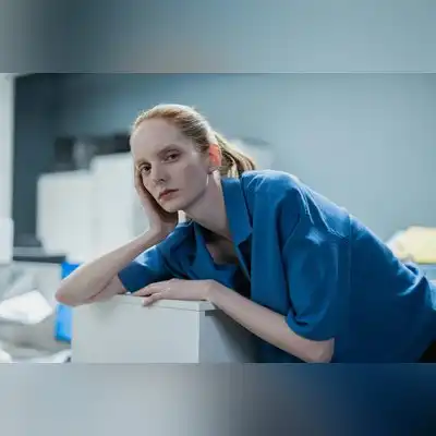 何蔚